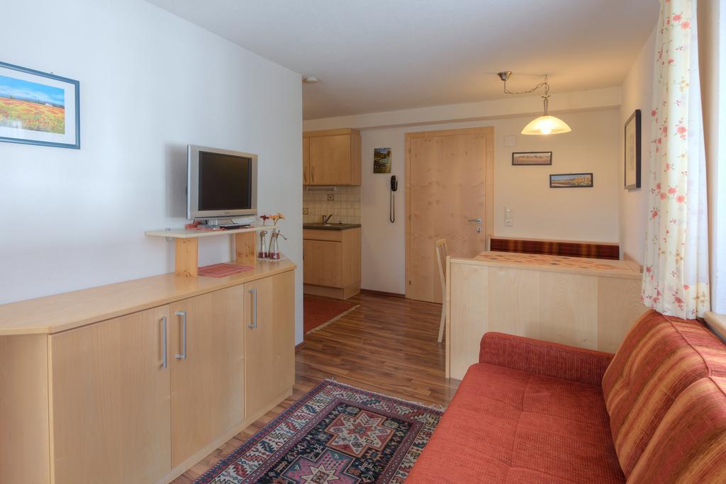 Appartement Ebster Pettneu am Arlberg Exterior foto